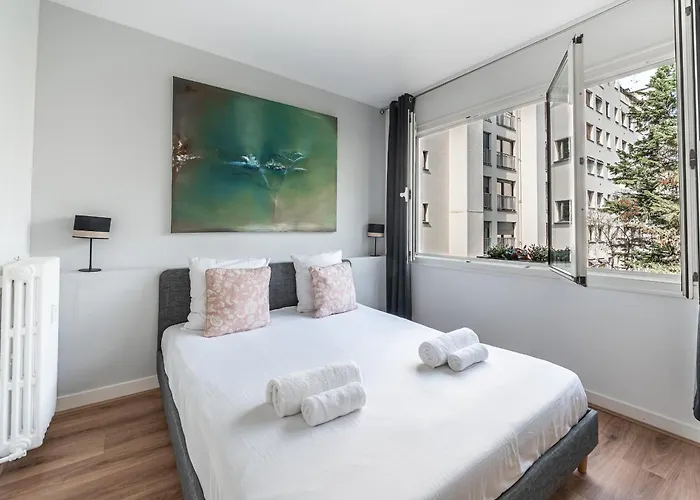 Spacious Fully Equipped 1-bedroom - Mobility Lease